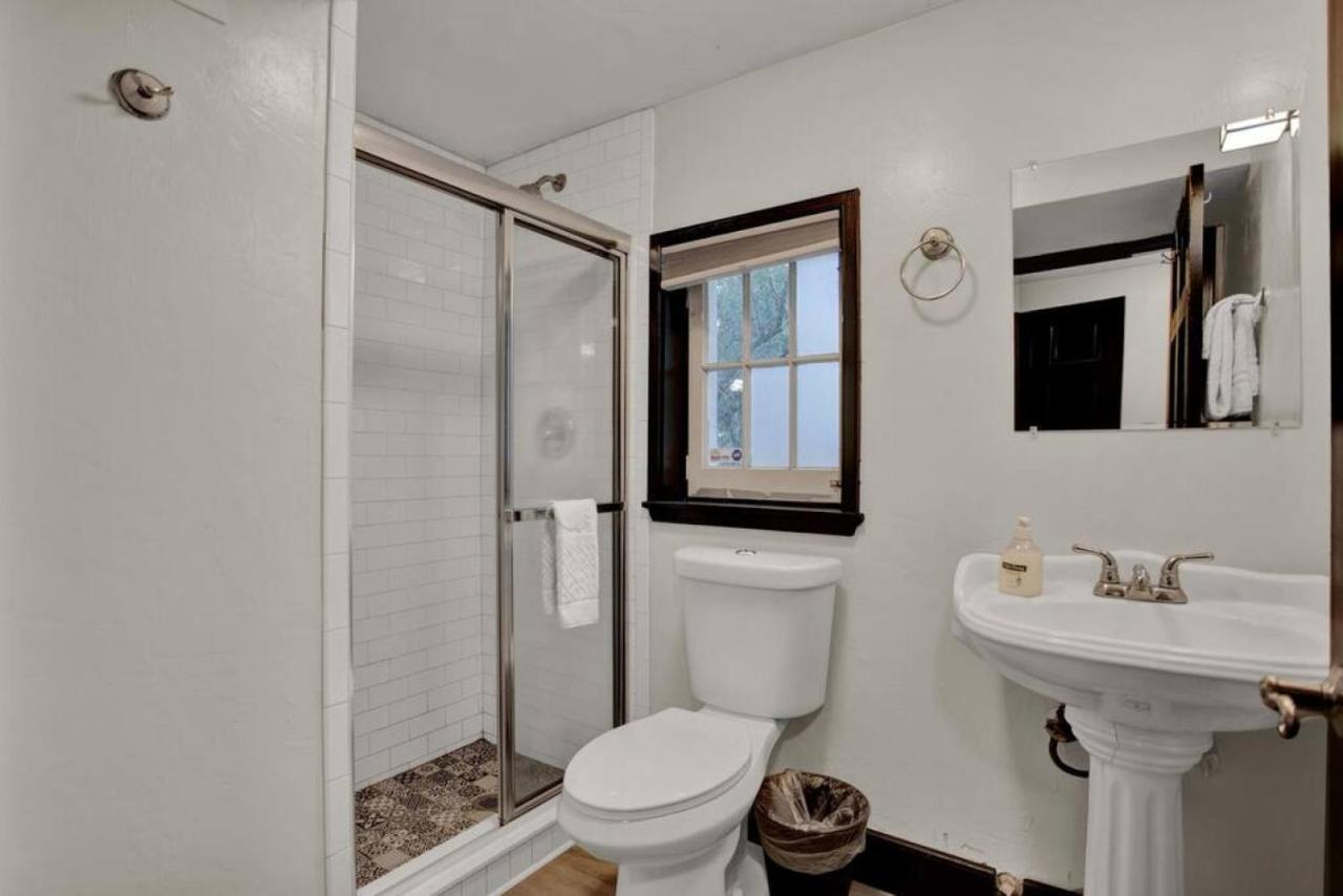 Unique Downtown 2Br 2Ba Close To Everything Apt.B Ґейнсвілл Екстер'єр фото